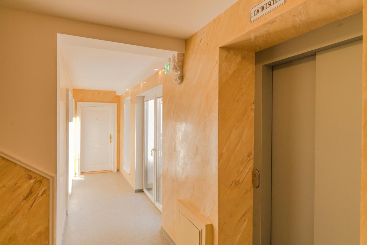 Red Monkey Vienna Apartment Exterior photo